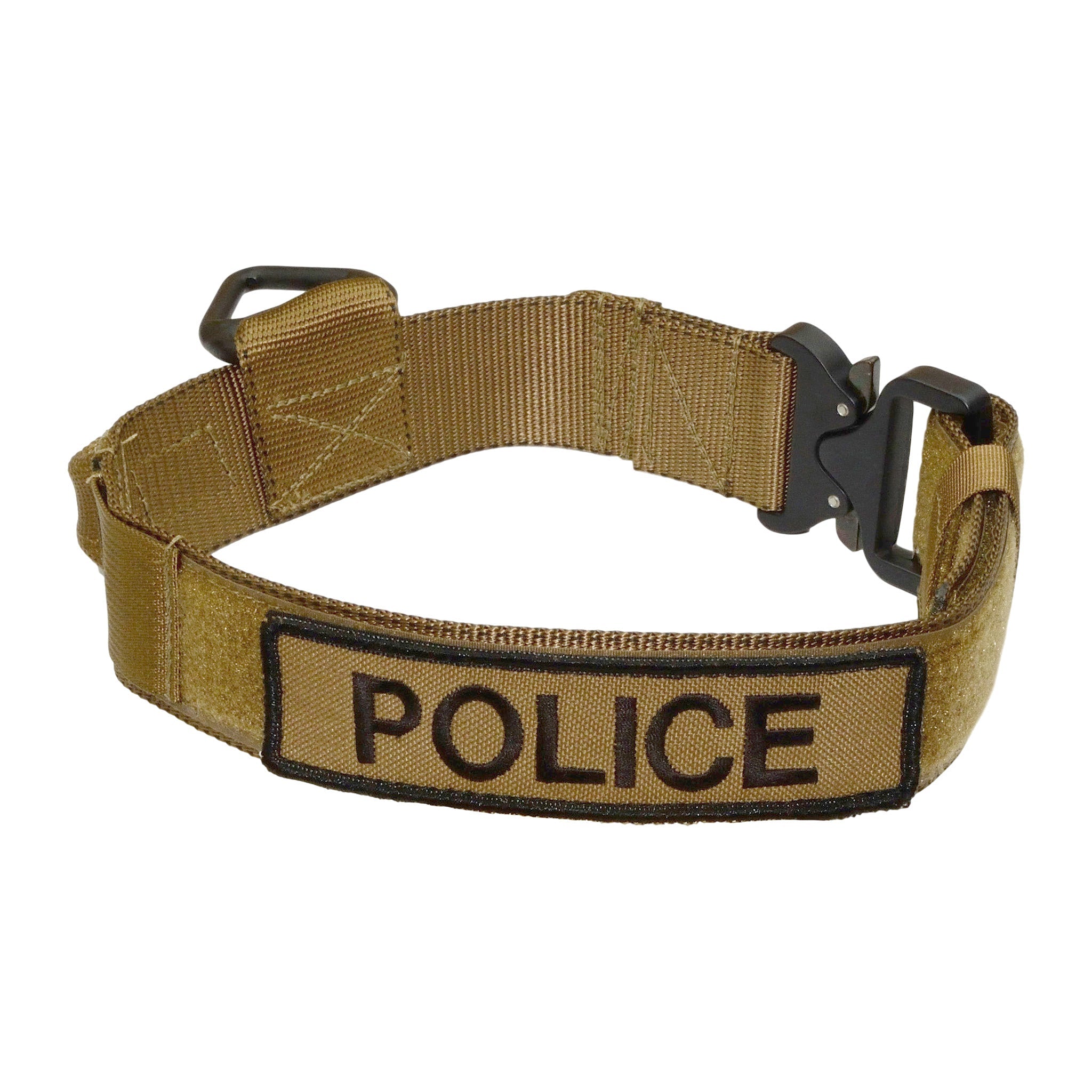 Dog collar with shop name on buckle